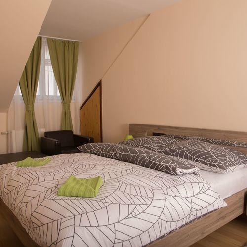 Bartok Ter Panzio Bed and Breakfast Eger Exteriör bild